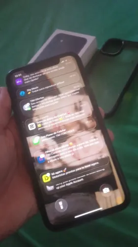 iPhone 11
