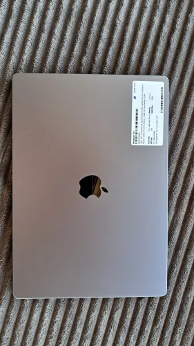 Macbook
