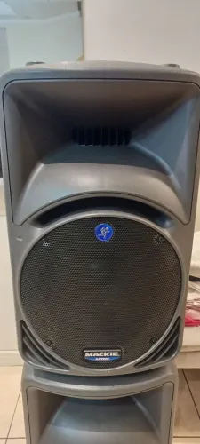 CAIXA ATIVA MACKIE SRM450