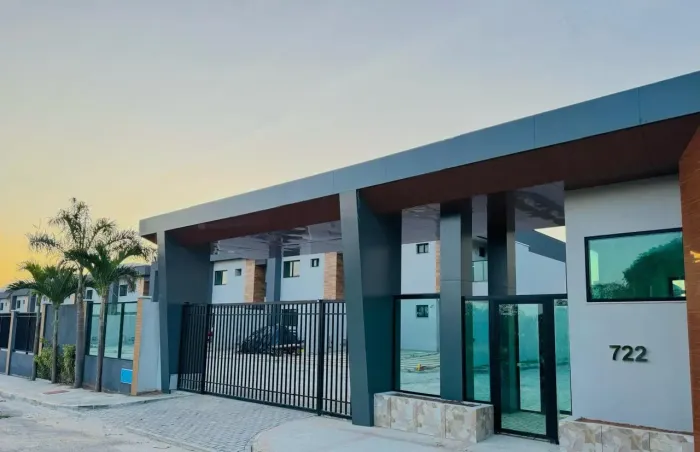 Casa em Condomínio no Eusébio de 151m², 4 Dormitórios, Sala, cozinha e varanda gourmet int