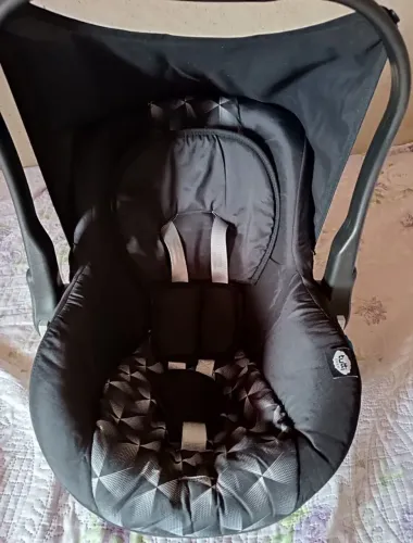 Bebê conforto Tutti baby