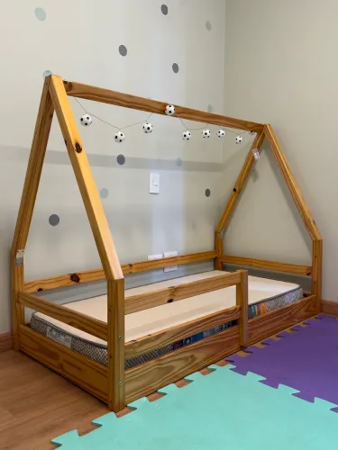 Cama montessoriana