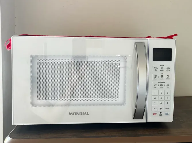 Microondas Mondial - 21L / 127V