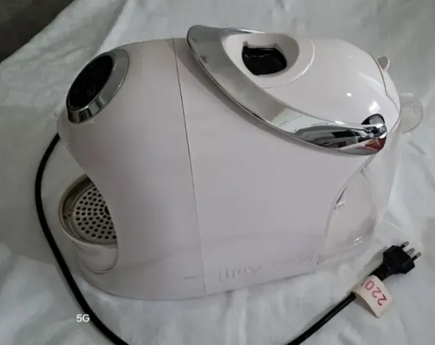 Cafeteira 3 Corações Versa