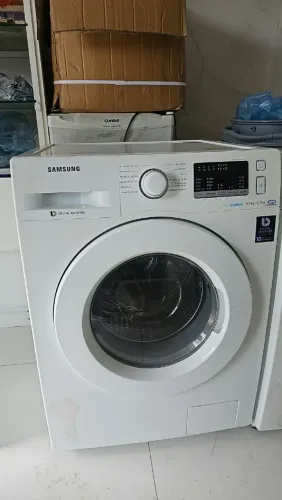 MÁQUINA LAVA E SECA SAMSUNG MUITO NOVA DOU GARANTIA DE 3'MESES FAÇO A ENTREGA!!!