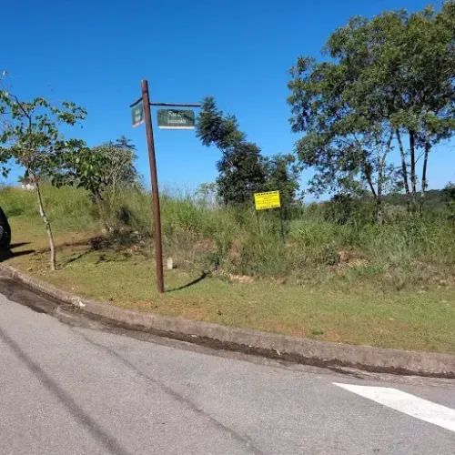 Lote/Terreno para venda possui 1114 metros quadrados