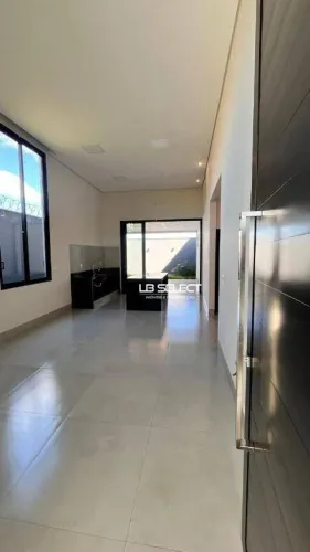 Casa no bairro Portal do Valle II com três suítes e varanda gourmet.