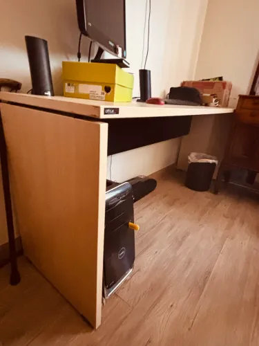 Mesa para escritório 1,80x 50 cm