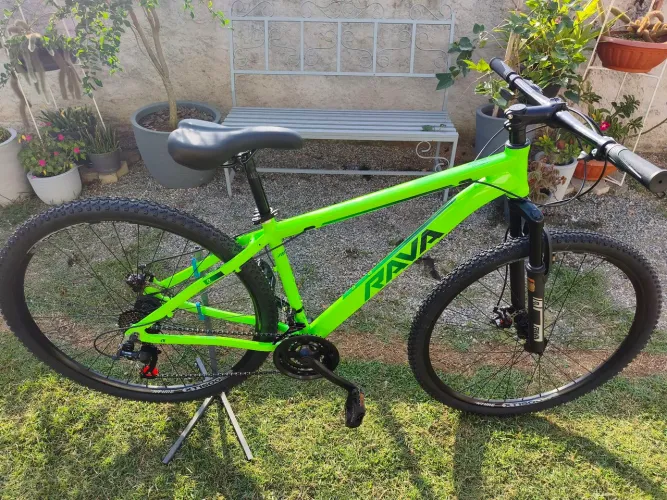 Bicicleta Aro 29 Rava UP 21 Velocidades.