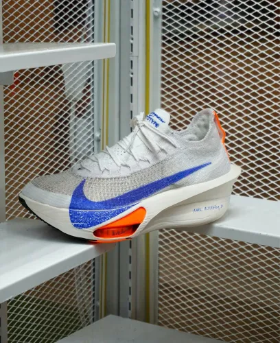 Nike Alphafly 3 novo (34-43)