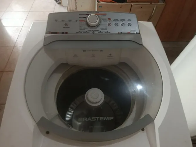 MÁQUINA DE LAVAR ROUPA BRASTEMP 11KG