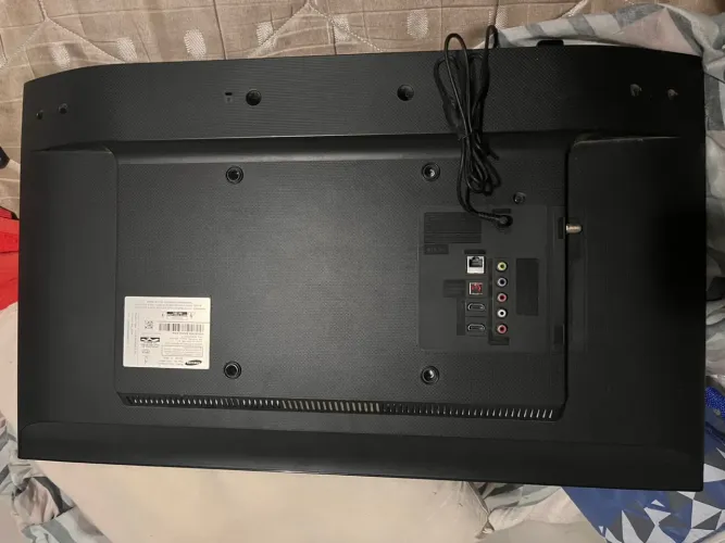 ? TV Samsung - Tela Média | Boa qualidade