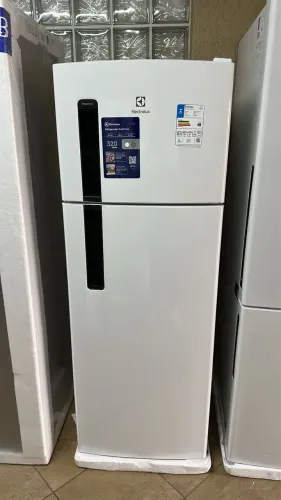 GELADEIRA ELECTROLUX 320l 