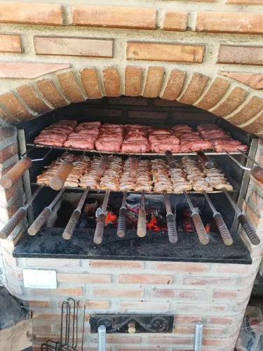 Churrasqueiro pra todos eventos