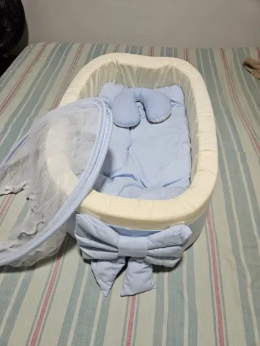 Ninho de Bebê Completo com Mosquiteiro - Azul e off