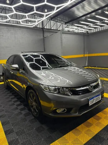 Honda Civic Sedan EXS 1.8/1.8 Flex 16V Aut. 4P 2012