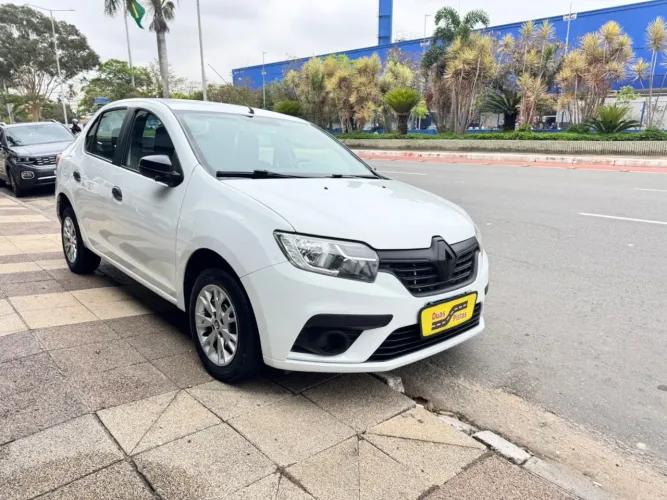 Renault Logan Life Flex 1.0 12V 4P Mec. 2023