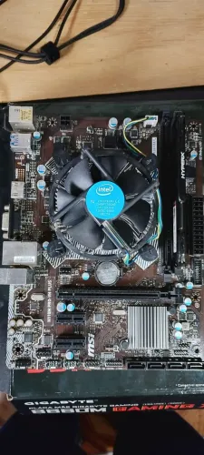 Kit Placa mãe H110M PRO-VH PLUS + Processador Intel G4560 + Kingston HyperX Fury 8GB ddr4