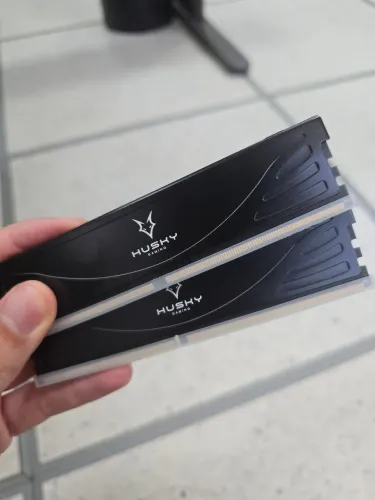 Memória RAM 32GB DDR4