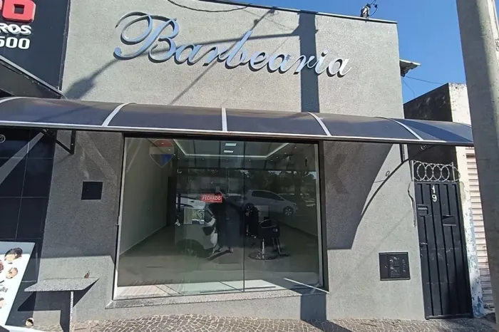 Sala Comercial Moderna 30m² em Lins, SP
