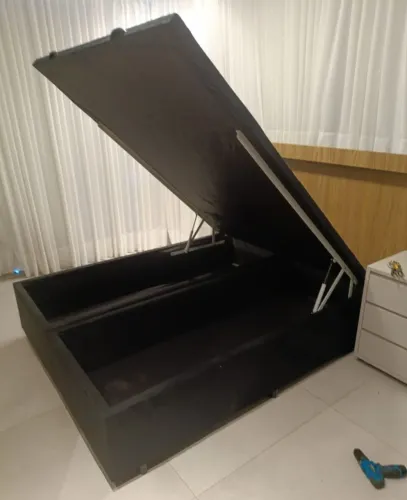 Cama box baú 158x198 Queen size 