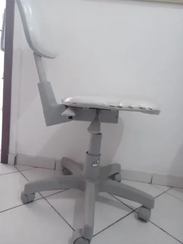Cadeira Mocho Clínico Ergonômico Back System (Podologia / Estética / Odonto)
