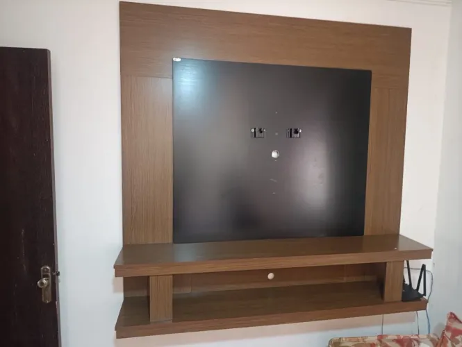 ? Painel para TV / Rack Suspenso - R$ 590