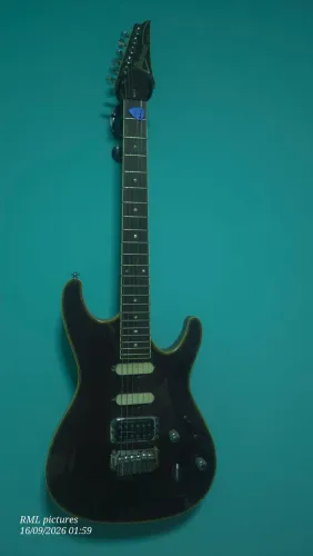 Guitarra Ibanez SA Series modificada