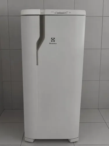 Geladeira Electrolux Cycle Defrost 240L Degelo Prático Uma Porta Branca (RE31)