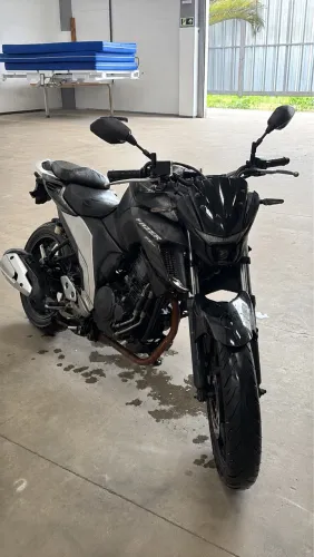 Fazer 250 FZ25