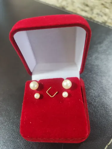 2 pares de brincos bolinhas, pérolas verdadeiras, para primeiro e segundo furo.