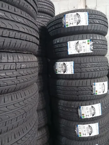 Pneu Ecológico Premium Produzido com Materiais Sustentáveis - Segurança, Eficiência 