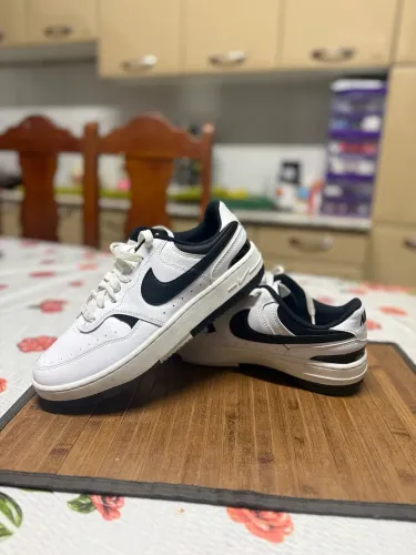 Tênis Nike Gamma Force Feminino TAM 38