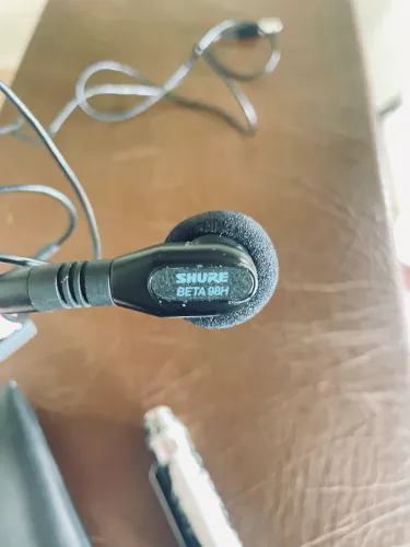 Microfone Shure WB98H/C + Adaptador Phantom Power JTS MA-500