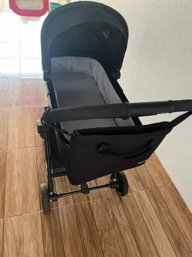 Carrinho de bebe safety 1s magnific 5 em 1