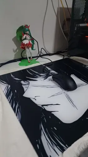 Mousepad de Vidro + Mouse Razer Viper Mini