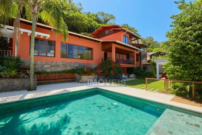 Casa com 5 dormitórios para alugar, 600 m² por R$ 34.100,00/mês - Itacoatiara - Niterói/RJ