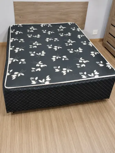 ? Cama Box Conjugado Casal - Semi Nova