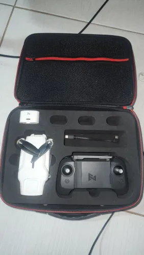 Vende-se Drone FIMI X8. Leia o anuncio
