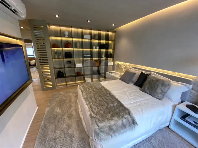 Apartamento à venda com 3 suítes no condomínio Latitude Campo Belo, São Paulo - SP