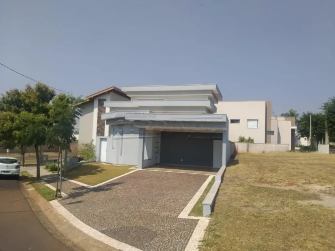 Casa Condomínio em Araraquara