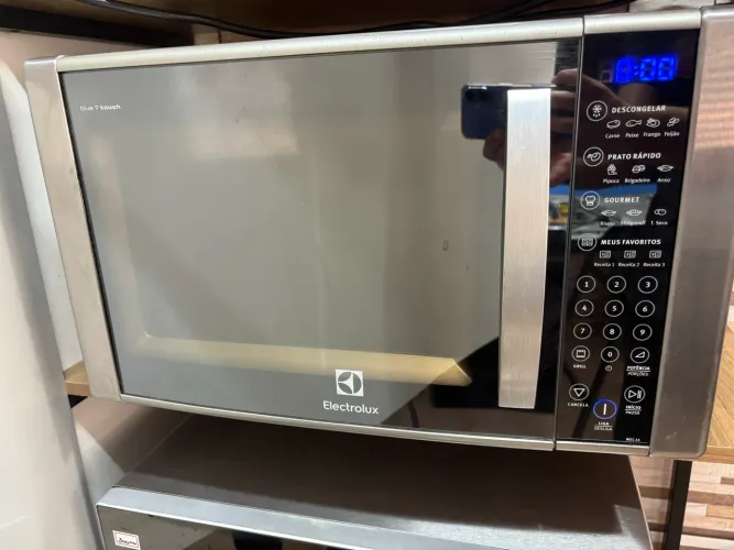 Microondas Electrolux BlueTouch