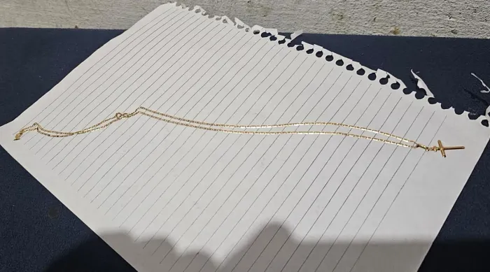 Vendo colar ouro piastrine 18k