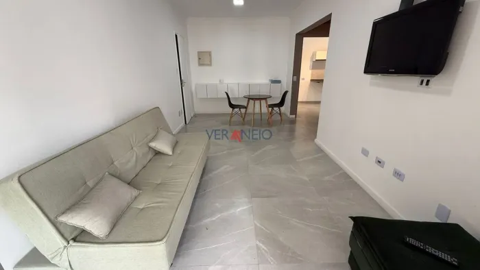 Apartamento à Venda em Vila Guilhermina, Praia Grande - SP