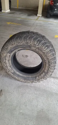 Pneus 285/70/17