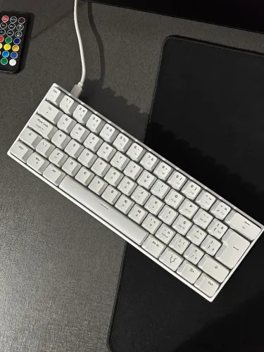 V/T teclado mecânico 