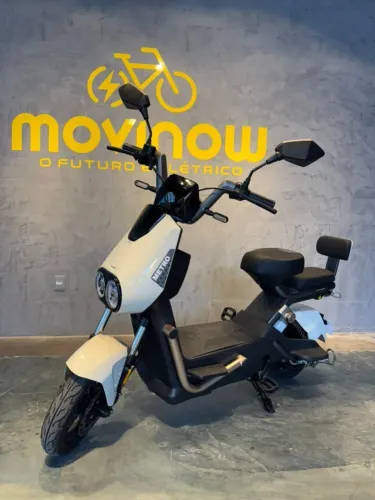 MOVE Scooter Elétrica