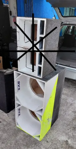 Caixa pra 2 graves 18