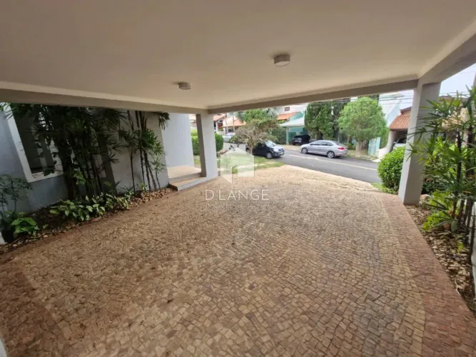 Casa para venda e locação no bairro Jardim Recanto em Valinhos