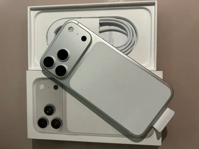 iPhone 17 Pro Max